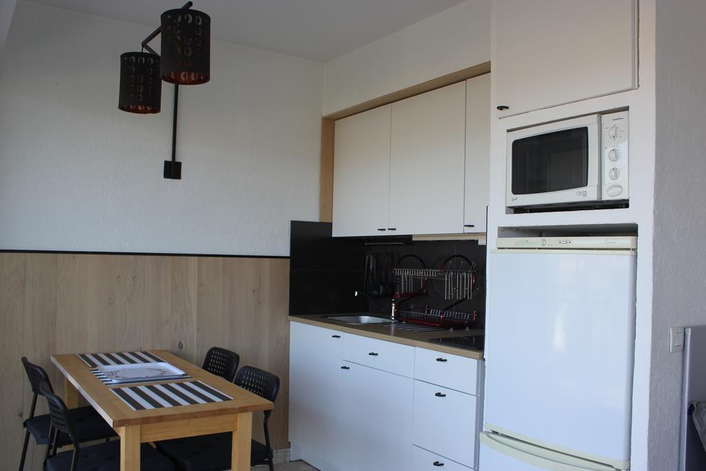 Le Surcouf Apartment มองเดอลิเยอลานาปูล ภายนอก รูปภาพ